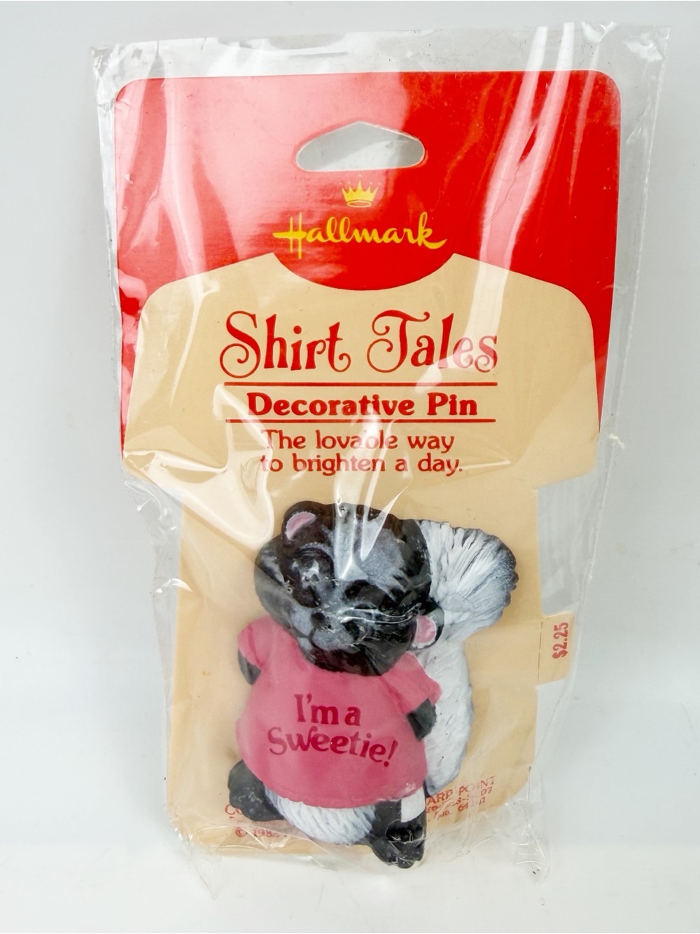 Vtg 1982 Hallmark Pin Skunk Pink Shirt Tales Brooch New Old Stock Sealed Sweetie